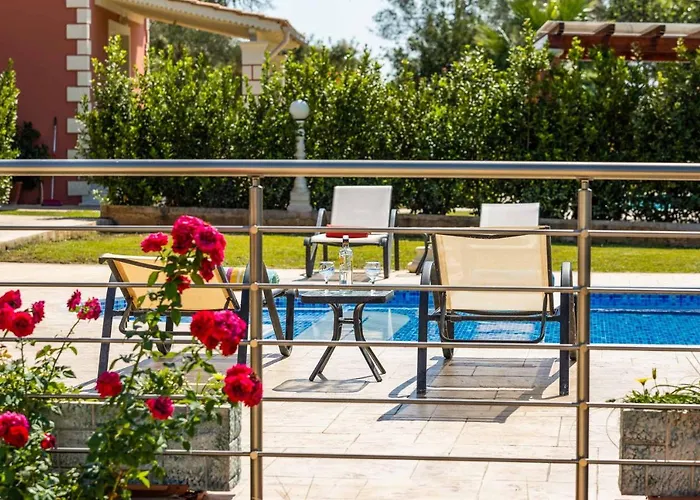 Mirela Megali * Dassia (Corfu)