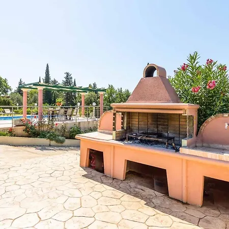 Mirela Megali Villa
